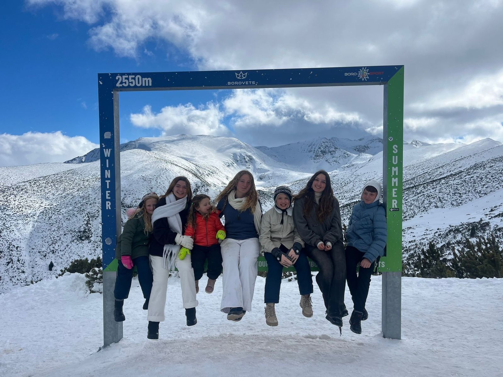 The whole group in the Borovets 2550m photo frame